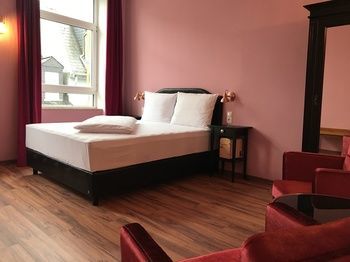 Smarthotel Mystique Self Check-In บาดฮอมบูร์ก ฟอร์ แดร์เฮอเฮอ ภายนอก รูปภาพ