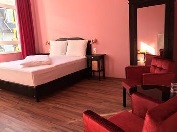 Smarthotel Mystique Self Check-In บาดฮอมบูร์ก ฟอร์ แดร์เฮอเฮอ ภายนอก รูปภาพ
